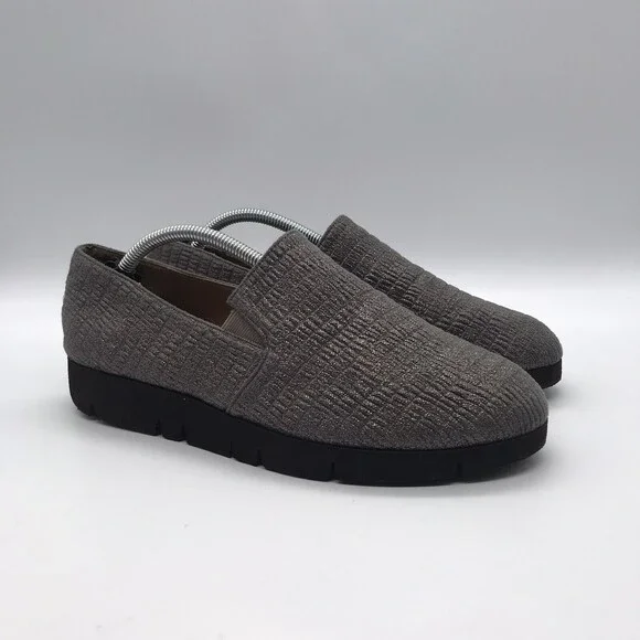 YellowBox Scrunchie Womens 7.5 Flat Rose Gold Gray Metallic Slip On Comfort Shoe - Picture 3 of 10